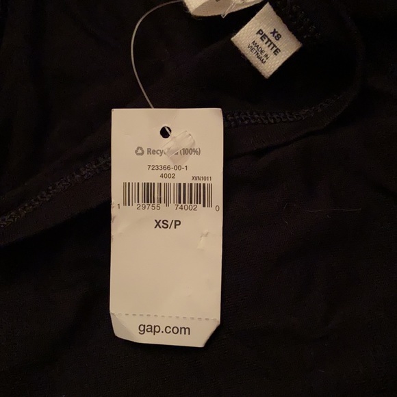 Gap size xs petite black rumper - Picture 5 of 5